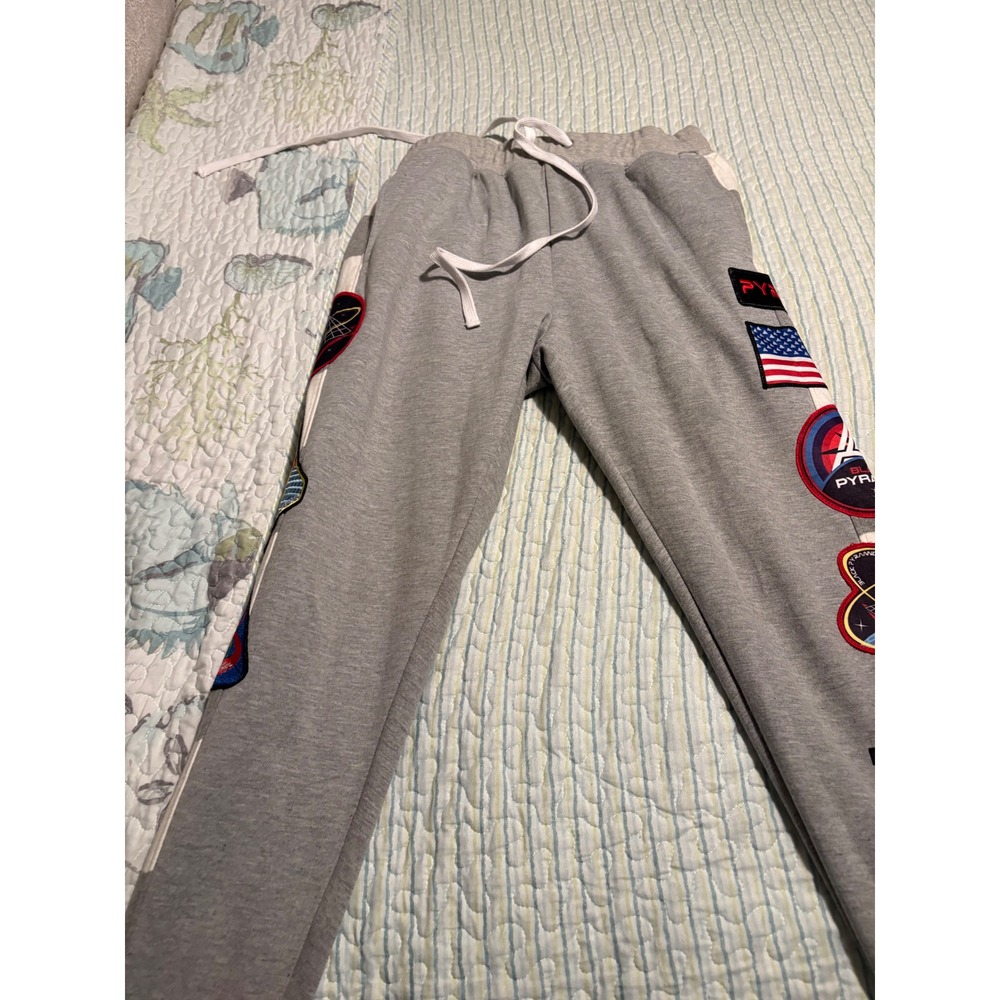 Black Pyramid Mens XL Gray Space NASA Patch Sweatpants Joggers Streetwear
